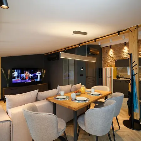 Tsaribrod Design شقة فارنا