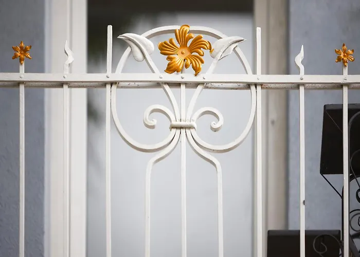 Tsaribrod Design アパート