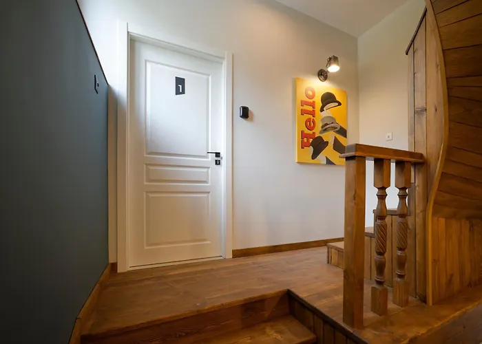 Tsaribrod Design アパート ヴァルナ